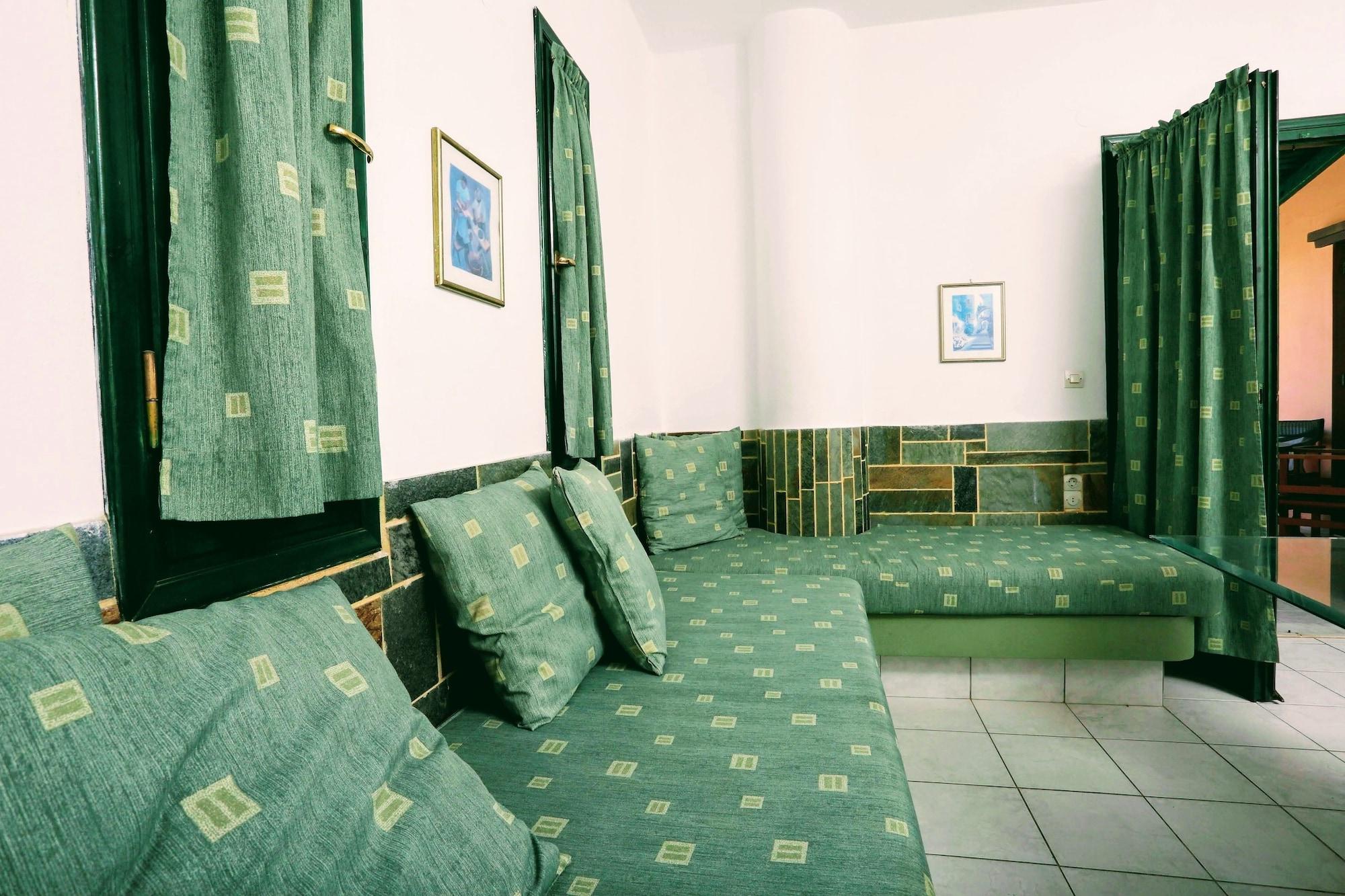 Aquarius Exclusive Hotel - Breakfast And Meal Included Ираклио Екстериор снимка
