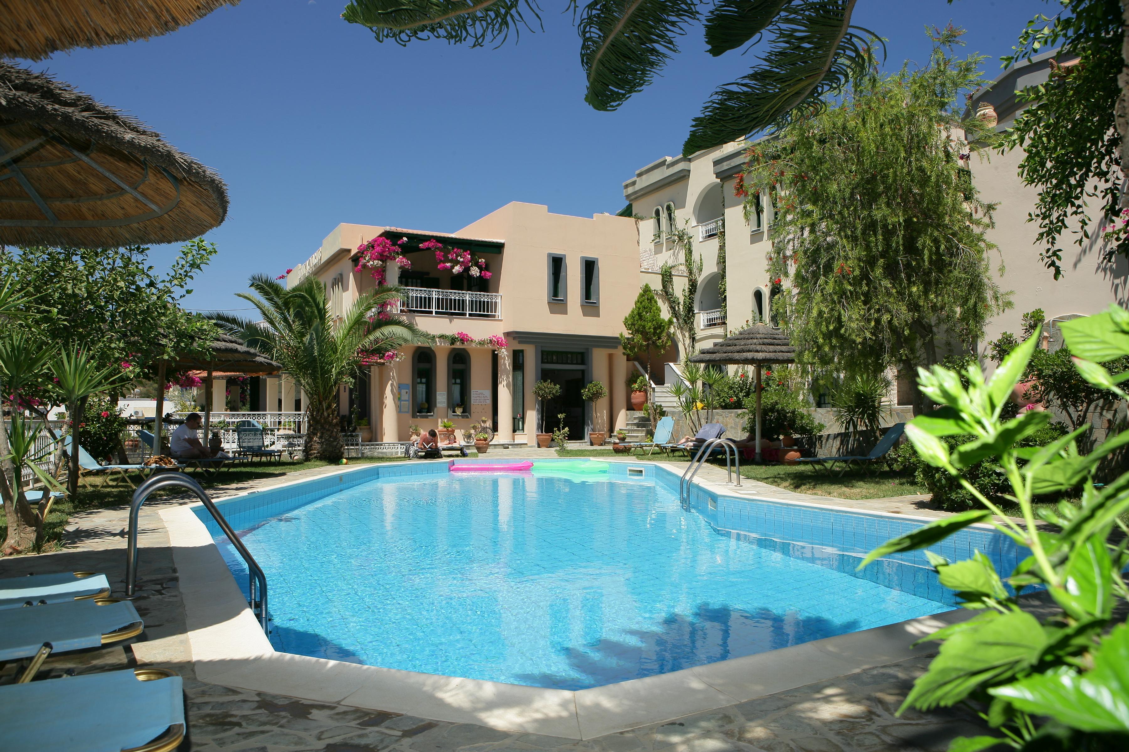 Aquarius Exclusive Hotel - Breakfast And Meal Included Ираклио Екстериор снимка